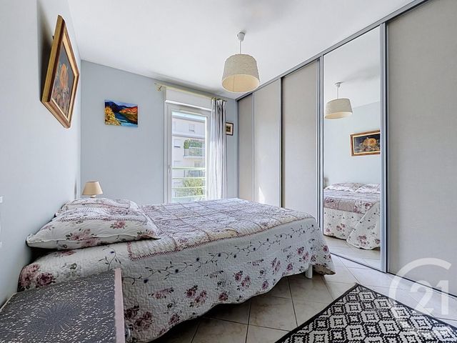 Appartement T3 à vendre - 3 pièces - 74.47 m2 - ST RAPHAEL - 83 - PROVENCE-ALPES-COTE-D-AZUR - Century 21 Sud Habitat