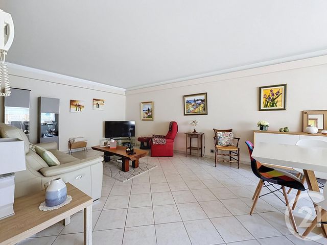 Appartement T3 à vendre - 3 pièces - 74.47 m2 - ST RAPHAEL - 83 - PROVENCE-ALPES-COTE-D-AZUR - Century 21 Sud Habitat