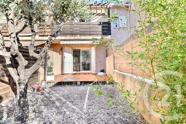 maison à vendre - 4 pièces - 71.2 m2 - ST RAPHAEL - 83 - PROVENCE-ALPES-COTE-D-AZUR - Century 21 Sud Habitat