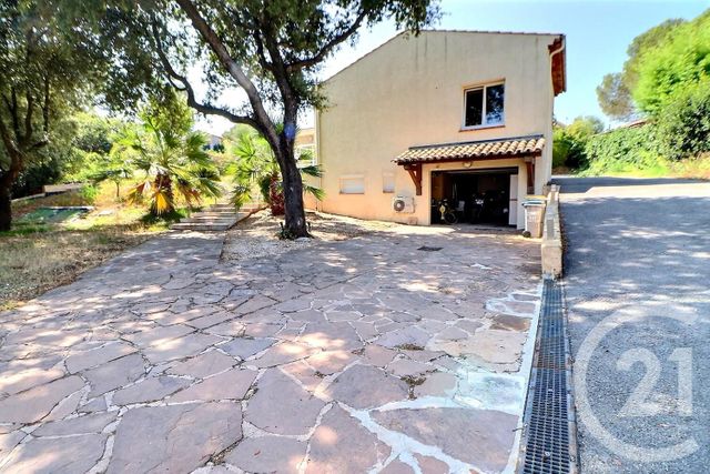 maison à vendre - 5 pièces - 146.0 m2 - ST RAPHAEL - 83 - PROVENCE-ALPES-COTE-D-AZUR - Century 21 Sud Habitat
