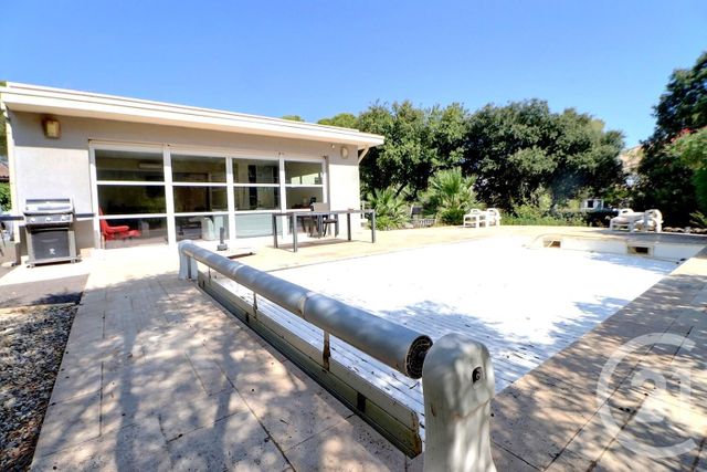 maison à vendre - 5 pièces - 146.0 m2 - ST RAPHAEL - 83 - PROVENCE-ALPES-COTE-D-AZUR - Century 21 Sud Habitat