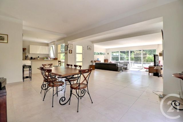 maison à vendre - 5 pièces - 146.0 m2 - ST RAPHAEL - 83 - PROVENCE-ALPES-COTE-D-AZUR - Century 21 Sud Habitat