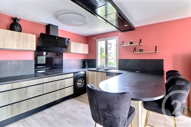 Appartement F3 à vendre - 3 pièces - 65.0 m2 - FREJUS - 83 - PROVENCE-ALPES-COTE-D-AZUR - Century 21 Sud Habitat