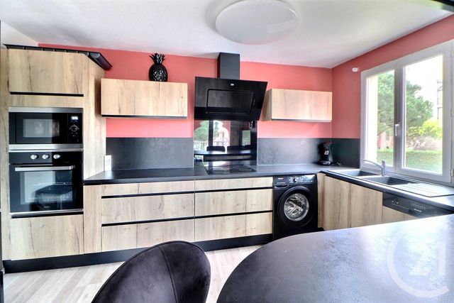 Appartement F3 à vendre - 3 pièces - 65.0 m2 - FREJUS - 83 - PROVENCE-ALPES-COTE-D-AZUR - Century 21 Sud Habitat