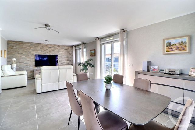 Appartement T5 à vendre - 5 pièces - 105.06 m2 - PUGET SUR ARGENS - 83 - PROVENCE-ALPES-COTE-D-AZUR - Century 21 Sud Habitat