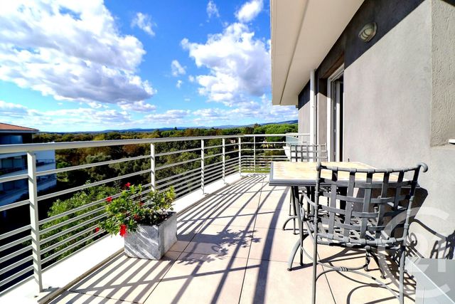 Appartement T5 à vendre - 5 pièces - 105.06 m2 - PUGET SUR ARGENS - 83 - PROVENCE-ALPES-COTE-D-AZUR - Century 21 Sud Habitat