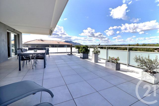 Appartement T5 à vendre - 5 pièces - 105.06 m2 - PUGET SUR ARGENS - 83 - PROVENCE-ALPES-COTE-D-AZUR - Century 21 Sud Habitat