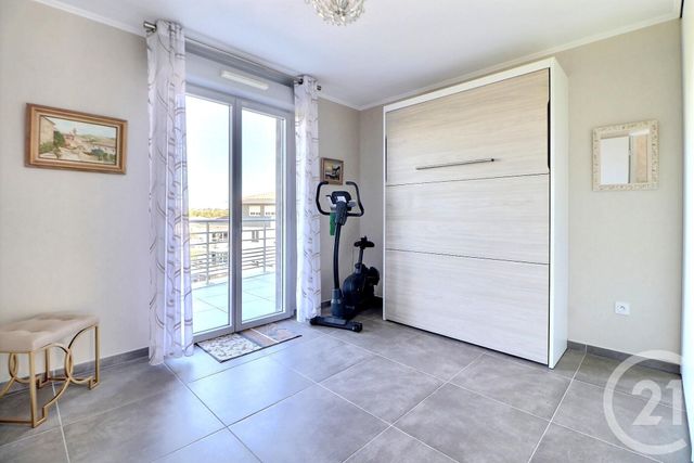 Appartement T5 à vendre - 5 pièces - 105.06 m2 - PUGET SUR ARGENS - 83 - PROVENCE-ALPES-COTE-D-AZUR - Century 21 Sud Habitat