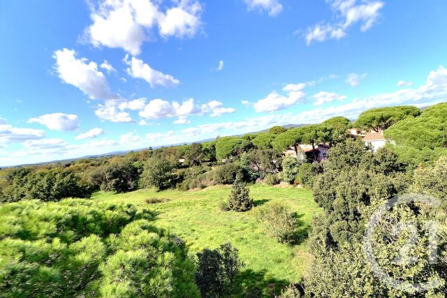 Appartement T5 à vendre - 5 pièces - 105.06 m2 - PUGET SUR ARGENS - 83 - PROVENCE-ALPES-COTE-D-AZUR - Century 21 Sud Habitat