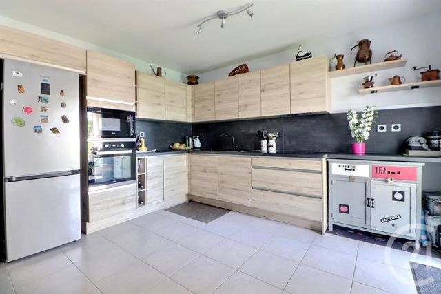 Appartement T2 à vendre - 2 pièces - 53.0 m2 - ST RAPHAEL - 83 - PROVENCE-ALPES-COTE-D-AZUR - Century 21 Sud Habitat