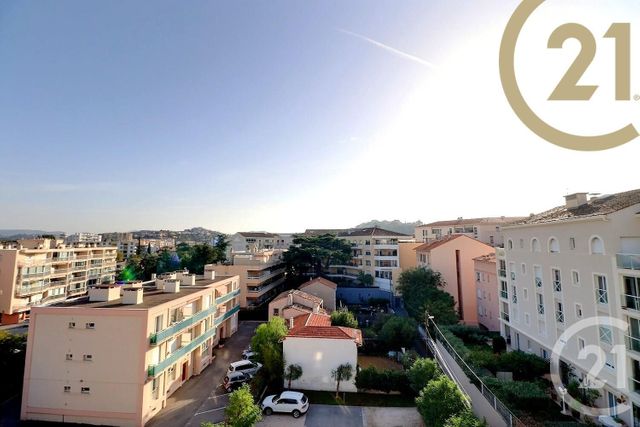 Appartement T2 à vendre - 2 pièces - 52.6 m2 - ST RAPHAEL - 83 - PROVENCE-ALPES-COTE-D-AZUR - Century 21 Sud Habitat