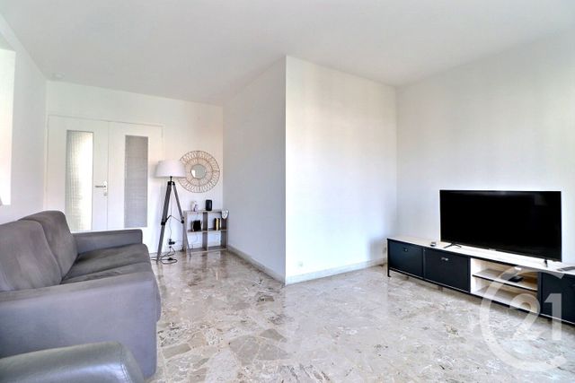 Appartement F3 à vendre - 3 pièces - 64.72 m2 - ST RAPHAEL - 83 - PROVENCE-ALPES-COTE-D-AZUR - Century 21 Sud Habitat