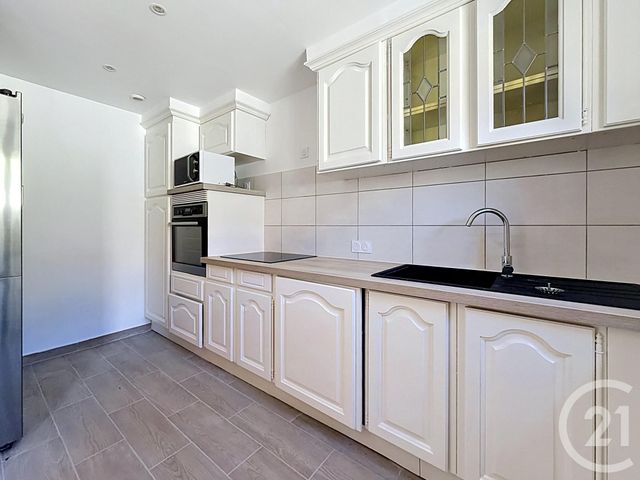maison à vendre - 5 pièces - 107.23 m2 - ST RAPHAEL - 83 - PROVENCE-ALPES-COTE-D-AZUR - Century 21 Sud Habitat