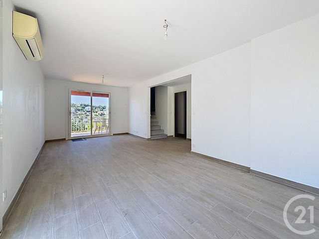 maison à vendre - 5 pièces - 107.23 m2 - ST RAPHAEL - 83 - PROVENCE-ALPES-COTE-D-AZUR - Century 21 Sud Habitat