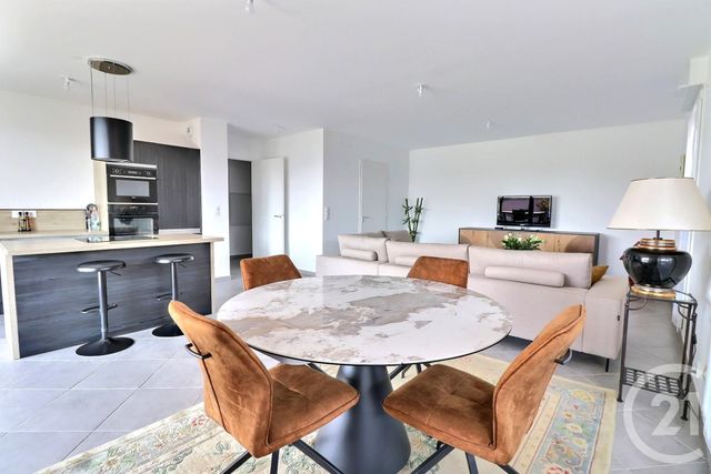 Appartement T4 à vendre - 4 pièces - 86.91 m2 - FREJUS - 83 - PROVENCE-ALPES-COTE-D-AZUR - Century 21 Sud Habitat