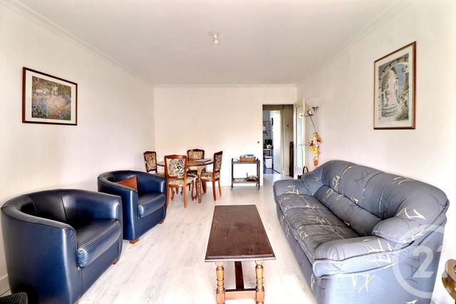 Afficher la photo en grand Appartement T3 à vendre - 3 pièces - 67.0 m2 - FREJUS - 83 - PROVENCE-ALPES-COTE-D-AZUR - Century 21 Sud Habitat