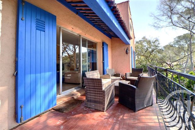 maison à vendre - 5 pièces - 130.0 m2 - ST RAPHAEL - 83 - PROVENCE-ALPES-COTE-D-AZUR - Century 21 Sud Habitat