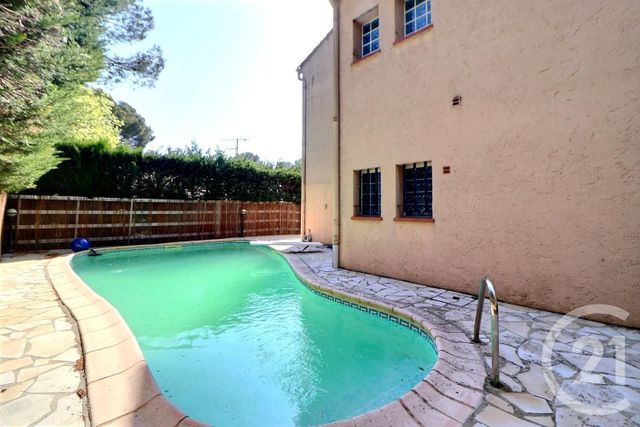 maison à vendre - 5 pièces - 130.0 m2 - ST RAPHAEL - 83 - PROVENCE-ALPES-COTE-D-AZUR - Century 21 Sud Habitat