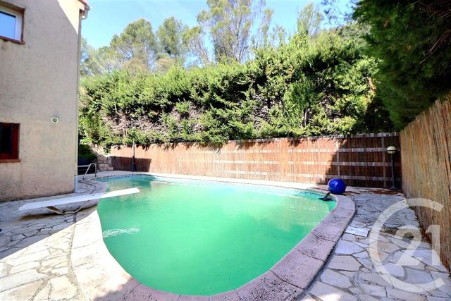 maison à vendre - 5 pièces - 130.0 m2 - ST RAPHAEL - 83 - PROVENCE-ALPES-COTE-D-AZUR - Century 21 Sud Habitat