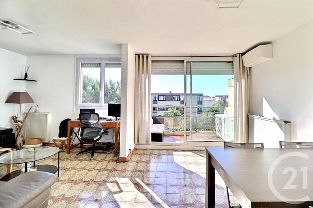 Appartement T4 à vendre - 4 pièces - 83.28 m2 - FREJUS - 83 - PROVENCE-ALPES-COTE-D-AZUR - Century 21 Sud Habitat