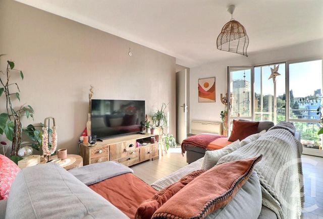 Appartement T4 à vendre - 4 pièces - 69.82 m2 - ST RAPHAEL - 83 - PROVENCE-ALPES-COTE-D-AZUR - Century 21 Sud Habitat